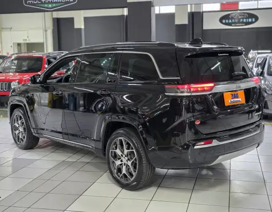 JEEP-COMMANDER-2022