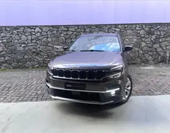 JEEP COMMANDER 1.3 T270 TURBO FLEX LONGITUDE AT6 JEEP COMMANDER 1.3 T270 TURBO FLEX LONGITUDE AT6