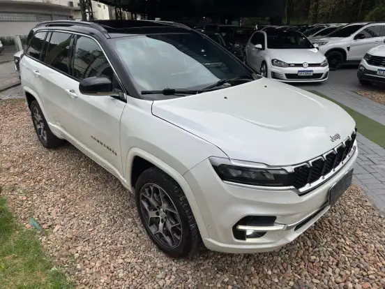 JEEP-COMMANDER-2022