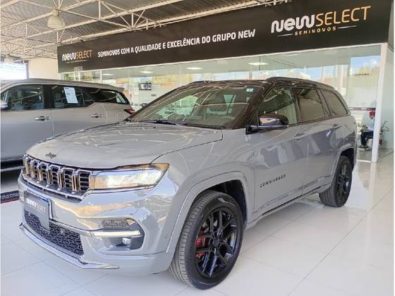 JEEP COMMANDER 2.0 HURRICANE 4 TURBO GASOLINA BLACKHAWK AT9
