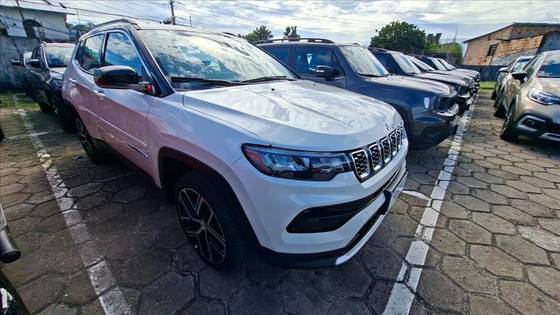 JEEP COMPASS 1.3 T270 TURBO FLEX LIMITED AT6