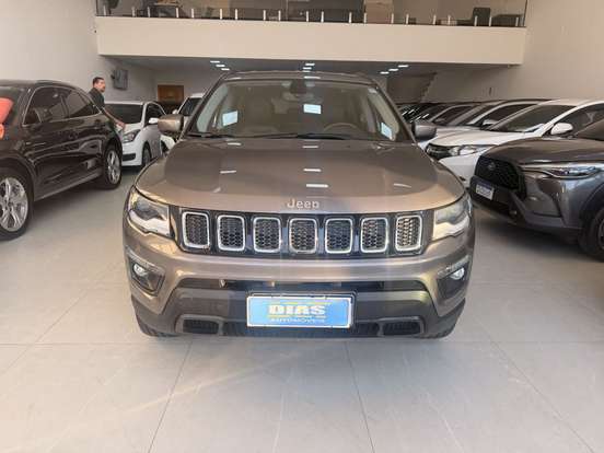 JEEP-COMPASS-2.0 16V DIESEL LONGITUDE 4X4 AUTOMÁTICO JEEP-COMPASS-2020