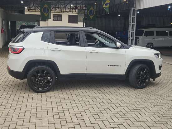 JEEP-COMPASS-2.0 16V FLEX LIMITED AUTOMÁTICO JEEP-COMPASS-2020