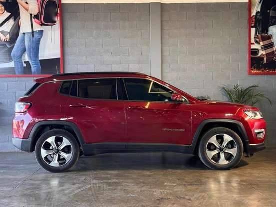 JEEP-COMPASS-2.0 16V FLEX LONGITUDE AUTOMÁTICO JEEP-COMPASS-2018
