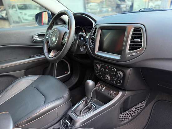 JEEP-COMPASS-2.0 16V FLEX LONGITUDE AUTOMÁTICO JEEP-COMPASS-2020