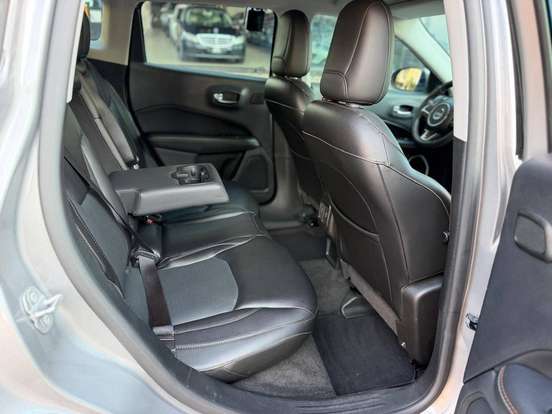JEEP-COMPASS-2020
