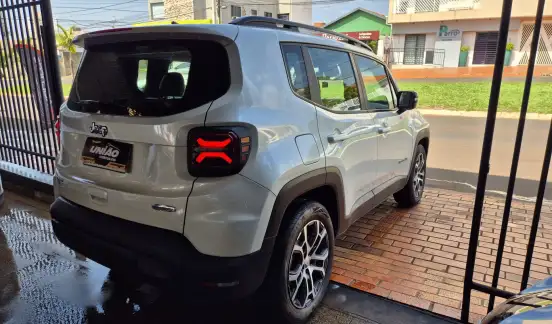JEEP-RENEGADE-2022