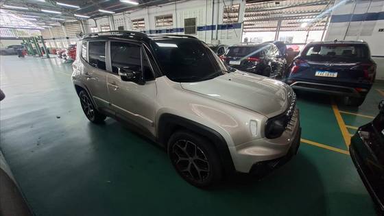 JEEP RENEGADE 1.3 T270 TURBO FLEX SAHARA AT6