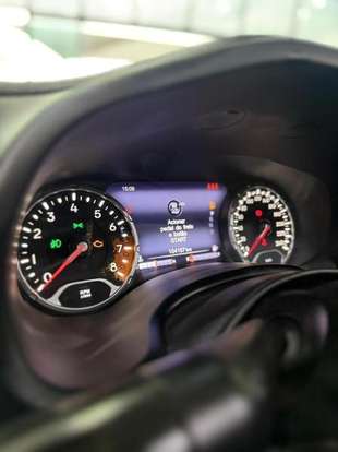JEEP-RENEGADE-2020