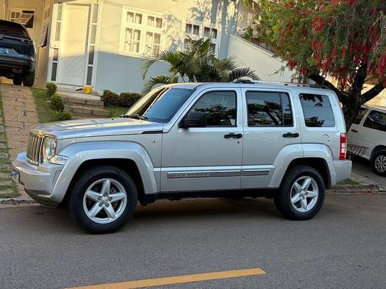 JEEP-CHEROKEE-3.7 LIMITED 4X4 V6 12V GASOLINA 4P AUTOMÁTICO JEEP-CHEROKEE-2012