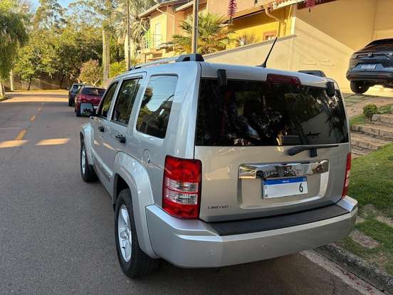 JEEP-CHEROKEE-3.7 LIMITED 4X4 V6 12V GASOLINA 4P AUTOMÁTICO JEEP-CHEROKEE-2012