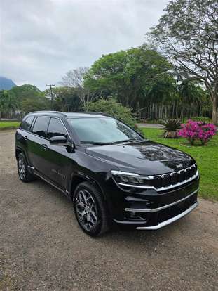 JEEP-COMMANDER-2024