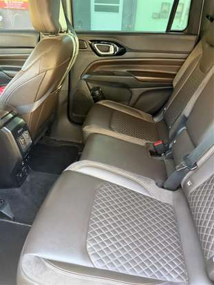 JEEP-COMMANDER-2.0 TD380 TURBO DIESEL OVERLAND AT9 JEEP-COMMANDER-2022