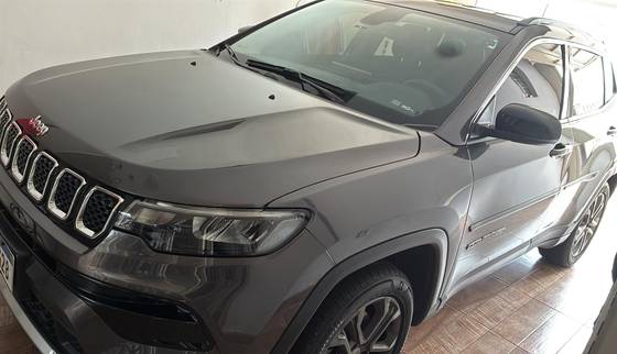 JEEP COMPASS 1.3 T270 TURBO FLEX LONGITUDE AT6
