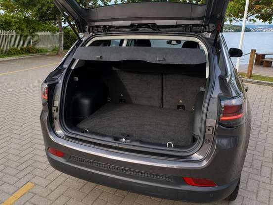 JEEP-COMPASS-2023