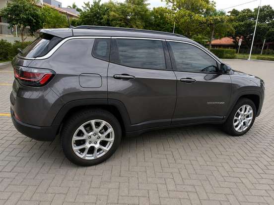 JEEP-COMPASS-2023