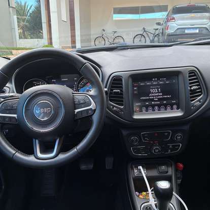 JEEP-COMPASS-2021