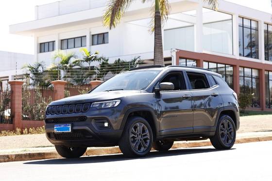 JEEP COMPASS 2.0 TD350 TURBO DIESEL LONGITUDE AT9