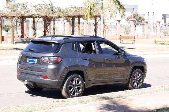 JEEP-COMPASS-2022