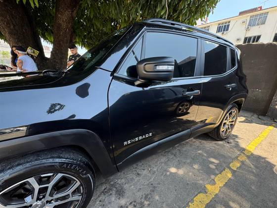 JEEP RENEGADE 1.3 T270 TURBO FLEX LONGITUDE AT6