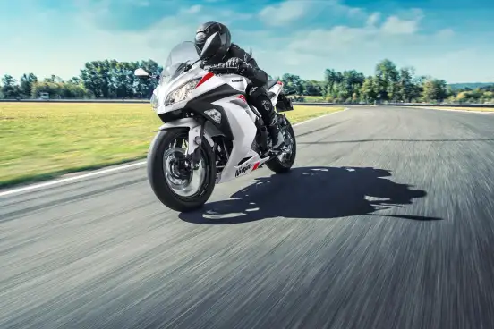 KAWASAKI-NINJA 300-2026