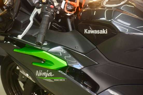 KAWASAKI-NINJA 500-2025