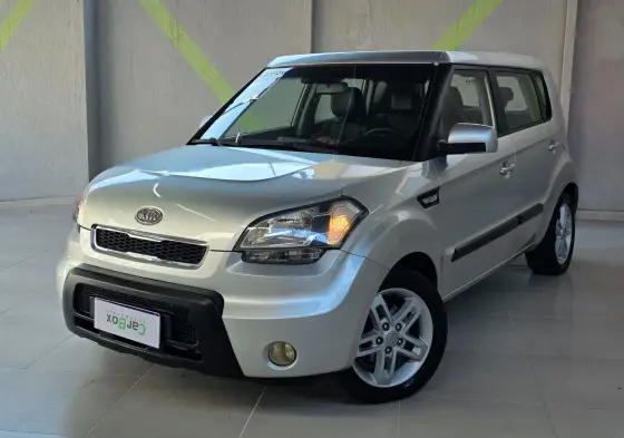 KIA SOUL 1.6 EX 16V FLEX 4P MANUAL KIA SOUL 1.6 EX 16V FLEX 4P MANUAL