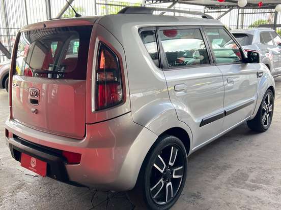 KIA-SOUL-1.6 EX 16V FLEX 4P AUTOMÁTICO KIA-SOUL-2010