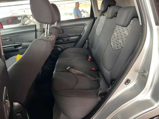 KIA-SOUL-1.6 EX 16V FLEX 4P AUTOMÁTICO KIA-SOUL-2010