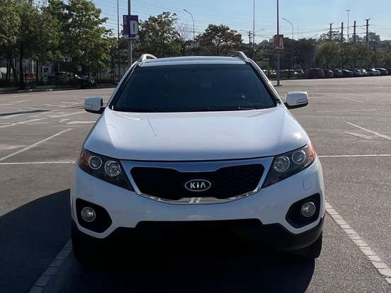 KIA-SORENTO-3.5 V6 GASOLINA EX 7L AUTOMATICO KIA-SORENTO-2010