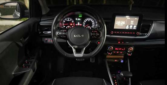 KIA-STONIC-2022
