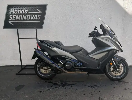 KYMCO AK 550i KYMCO AK 550i