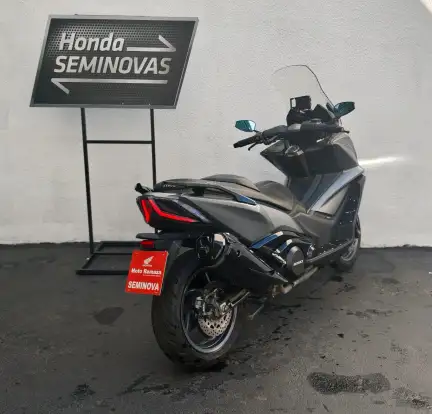 KYMCO-AK 550i-2022