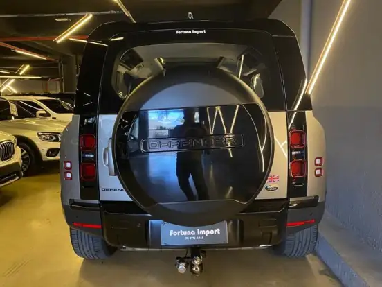 LAND ROVER-DEFENDER-2021