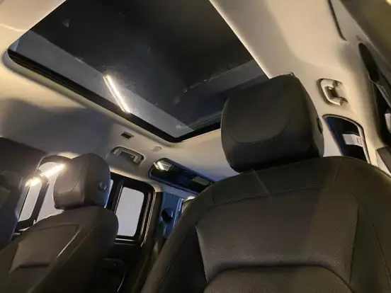 LAND ROVER-DEFENDER-2021