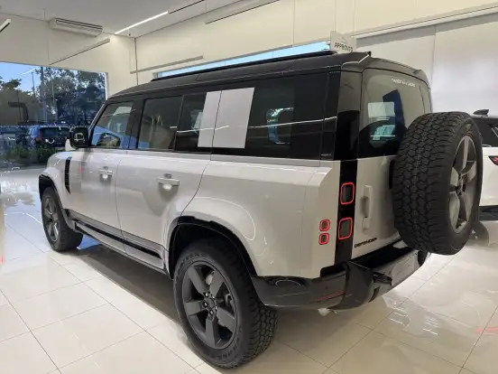 LAND ROVER-DEFENDER-3.0 D350 TURBO DIESEL MHEV 110 X-DYNAMIC HSE AWD AUTOMÁTICO LAND ROVER-DEFENDER-2025