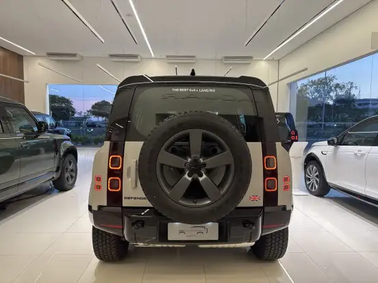 LAND ROVER-DEFENDER-3.0 D350 TURBO DIESEL MHEV 110 X-DYNAMIC HSE AWD AUTOMÁTICO LAND ROVER-DEFENDER-2025
