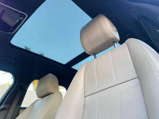 LAND ROVER-RANGE ROVER VELAR-2.0 P300 GASOLINA R-DYNAMIC SE AUTOMÁTICO LAND ROVER-RANGE ROVER VELAR-2019