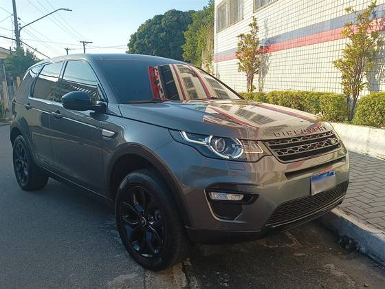 LAND ROVER DISCOVERY SPORT 2.0 D180 TURBO DIESEL HSE AUTOMÁTICO