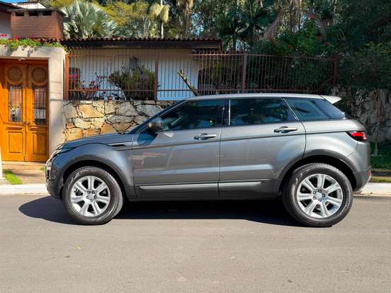 LAND ROVER-RANGE ROVER EVOQUE-2.0 SE 4WD 16V FLEX 4P AUTOMÁTICO LAND ROVER-RANGE ROVER EVOQUE-2018