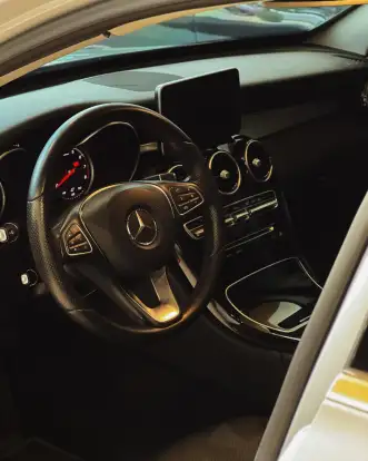 MERCEDES-BENZ-C 180-2019