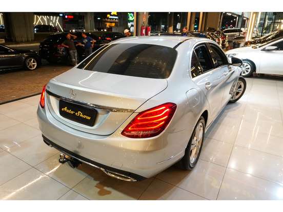 MERCEDES-BENZ-C 180-1.6 CGI AVANTGARDE 16V TURBO GASOLINA 4P AUTOMÁTICO MERCEDES-BENZ-C 180-2014