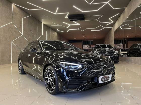 MERCEDES-BENZ C 300 2.0 EQ BOOST HÍBRIDO AMG LINE 9G-TRONIC