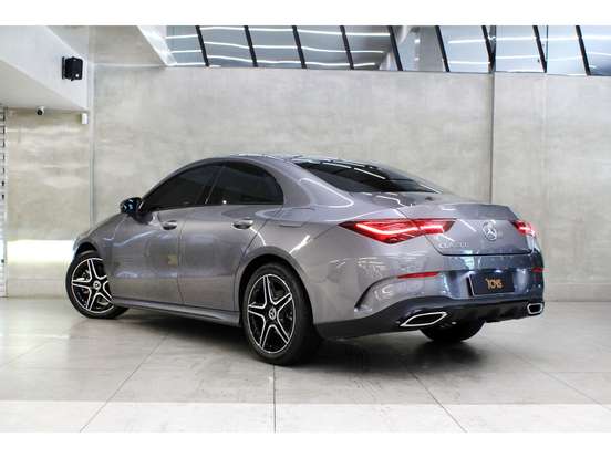 MERCEDES-BENZ-CLA 200-2023