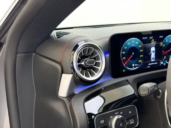 MERCEDES-BENZ-CLA 45 AMG-2021