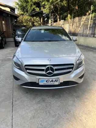 MERCEDES-BENZ CLASSE A 1.6 200 TURBO URBAN GASOLINA 4P AUTOMATIZADO MERCEDES-BENZ CLASSE A 1.6 200 TURBO URBAN GASOLINA 4P AUTOMATIZADO
