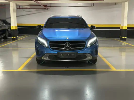 MERCEDES-BENZ-GLA 200-1.6 CGI ADVANCE 16V TURBO GASOLINA 4P AUTOMÁTICO MERCEDES-BENZ-GLA 200-2014