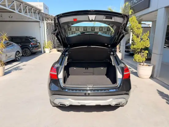MERCEDES-BENZ-GLA 200-1.6 CGI FLEX ADVANCE 7G-DCT MERCEDES-BENZ-GLA 200-2018