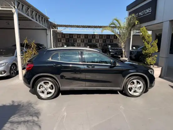 MERCEDES-BENZ-GLA 200-1.6 CGI FLEX ADVANCE 7G-DCT MERCEDES-BENZ-GLA 200-2018