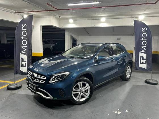 MERCEDES-BENZ GLA 200 1.6 CGI FLEX STYLE 7G-DCT